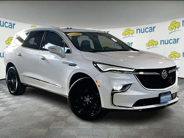 2024 Buick Enclave Essence