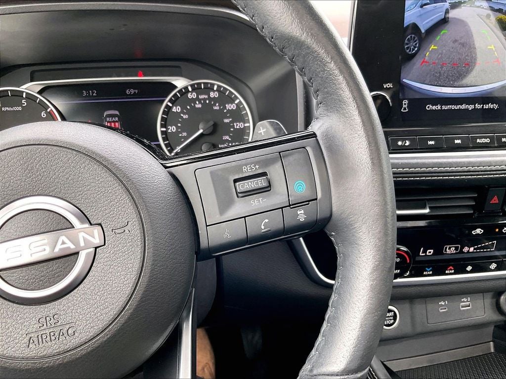 2023 Nissan Rogue SL sl