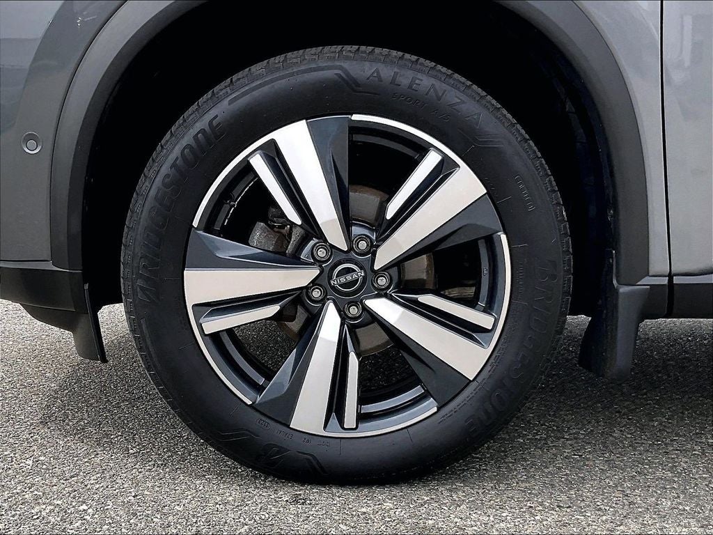 2023 Nissan Rogue SL sl