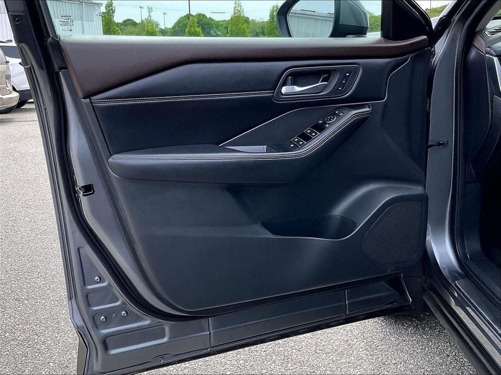 2023 Nissan Rogue SL sl