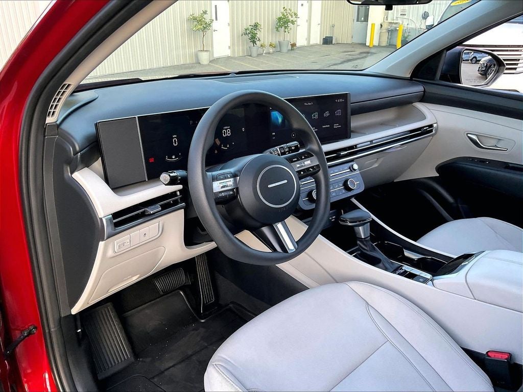 2025 Hyundai Tucson SE