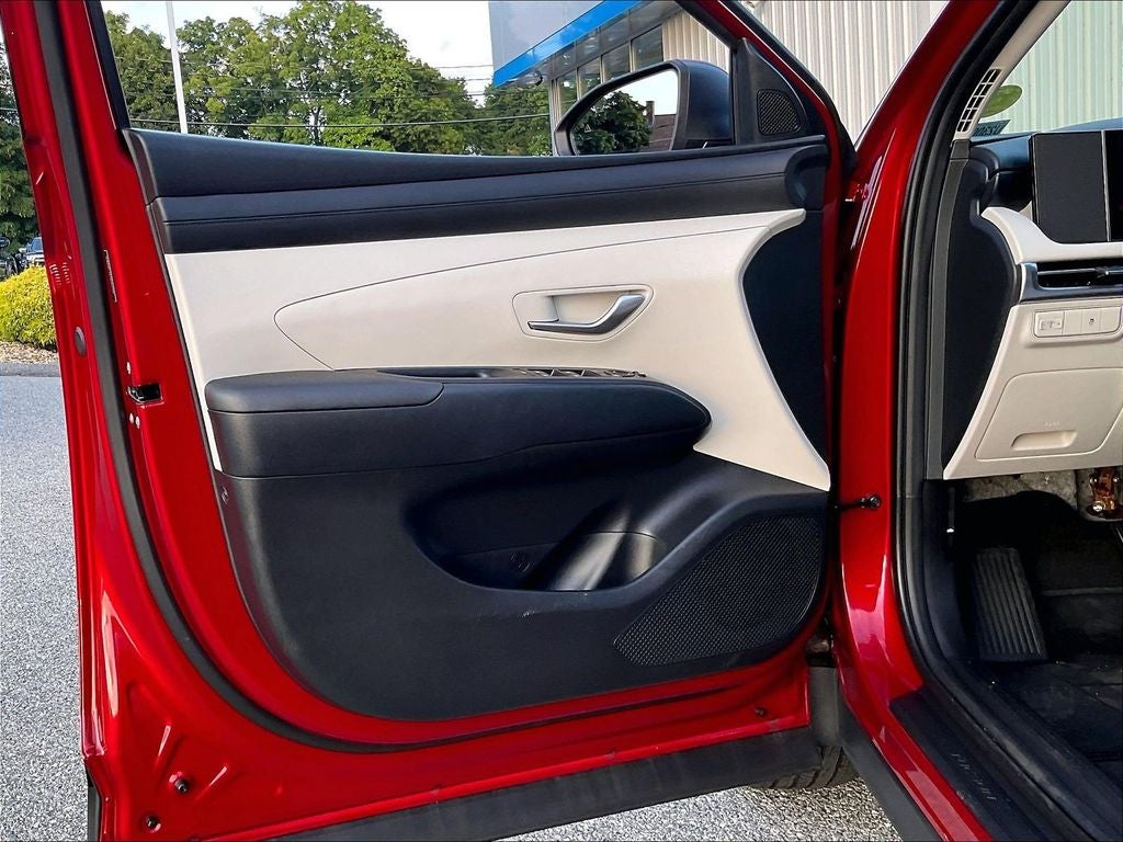 2025 Hyundai Tucson SE