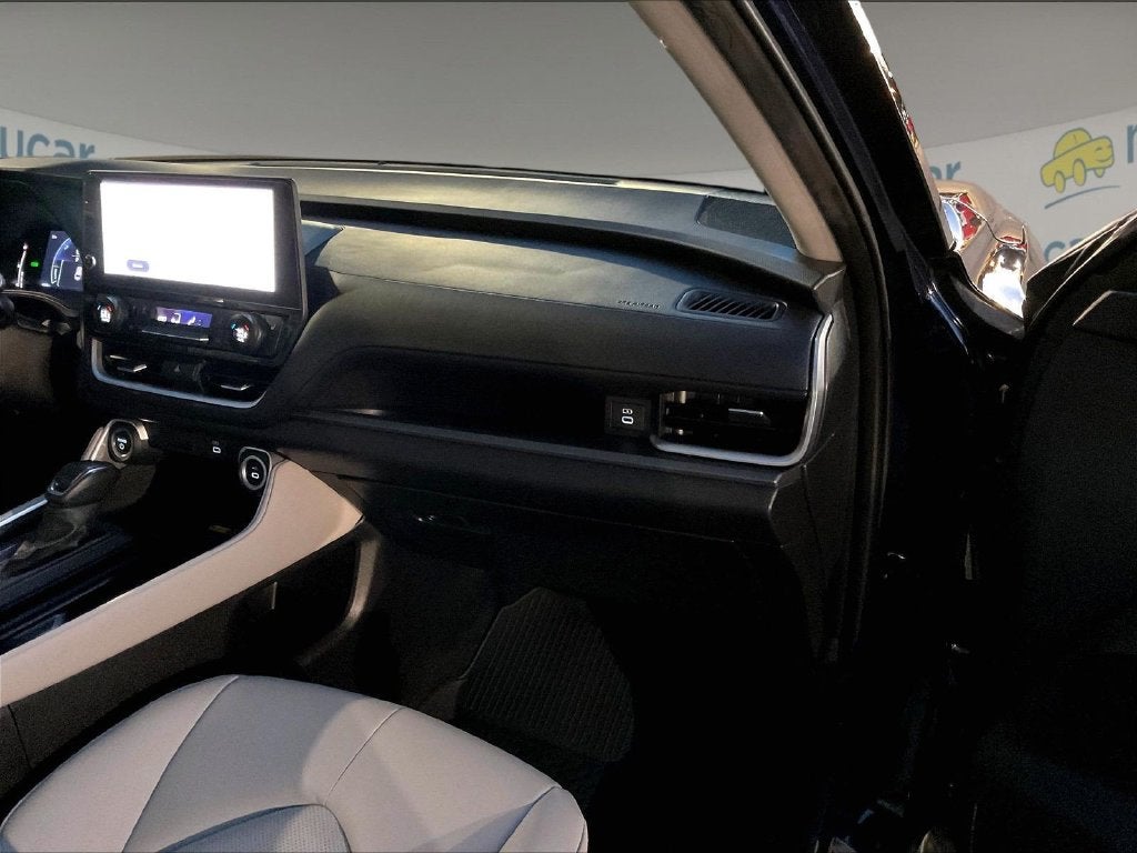 2025 Toyota Grand Highlander Hybrid XLE