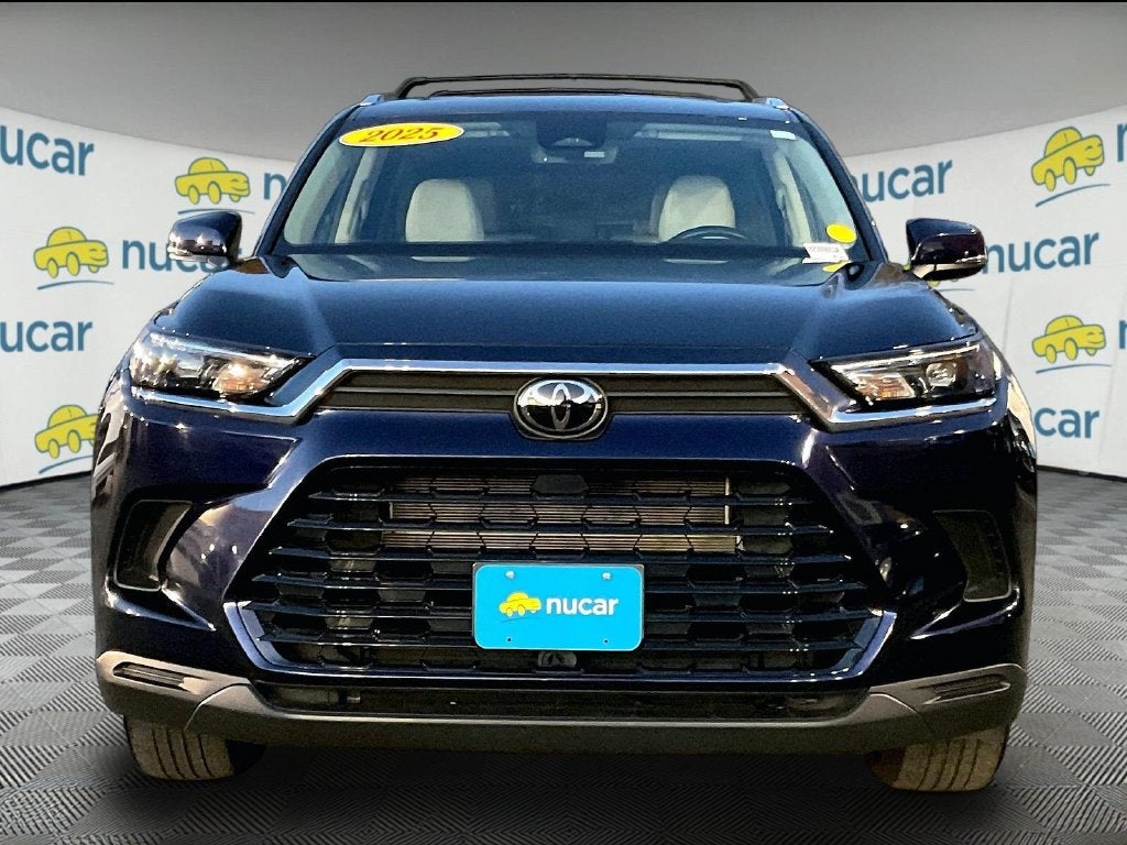 2025 Toyota Grand Highlander Hybrid XLE