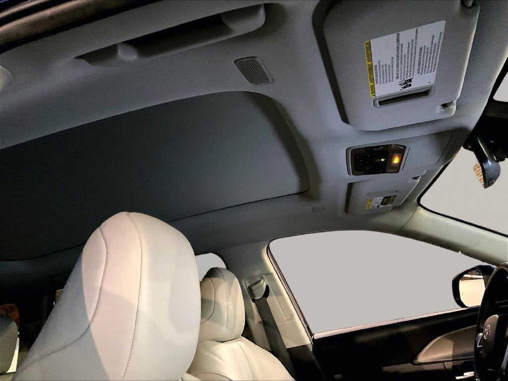 2025 Toyota Grand Highlander Hybrid XLE