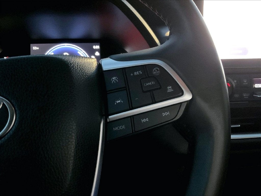 2025 Toyota Grand Highlander Hybrid XLE