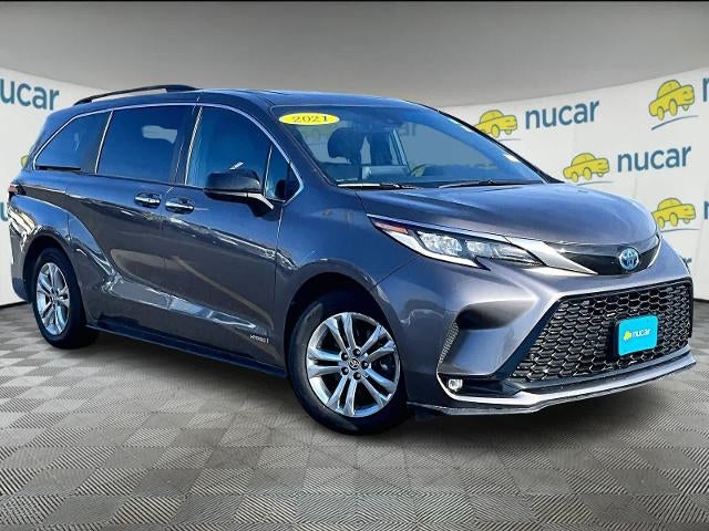 2021 Toyota Sienna XSE