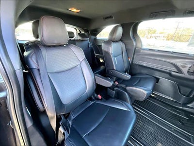 2021 Toyota Sienna XSE