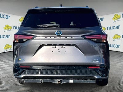 2021 Toyota Sienna XSE