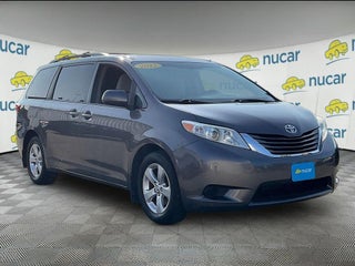 2017 Toyota Sienna LE 8 Passenger