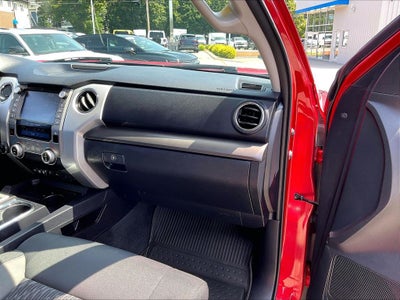 2020 Toyota Tundra SR5 5.7L V8