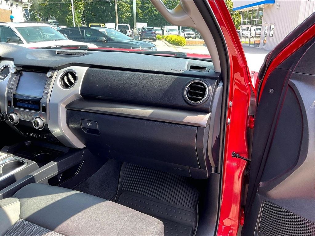 2020 Toyota Tundra SR5 5.7L V8