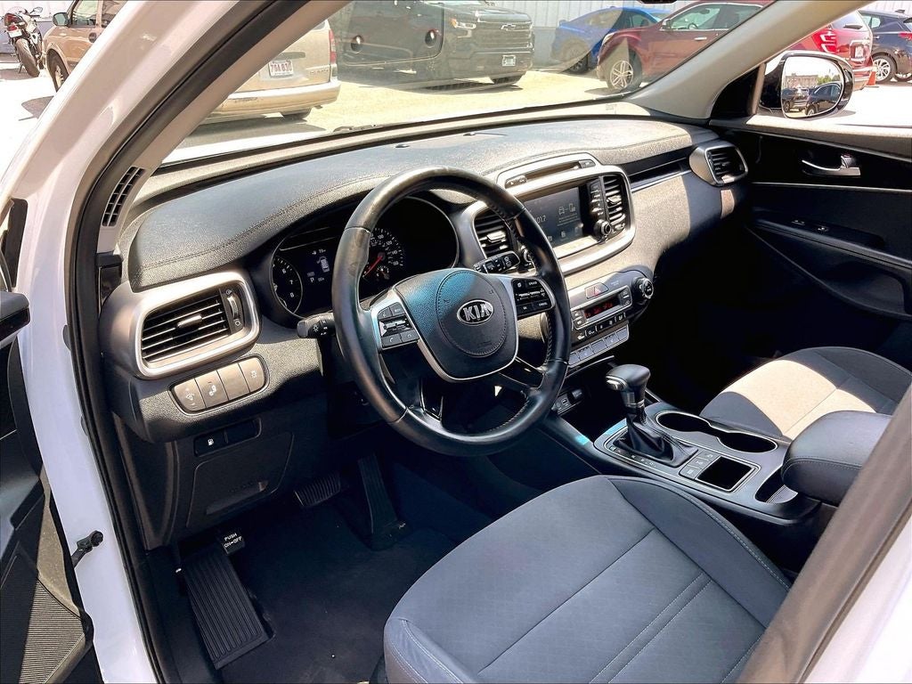 2019 Kia Sorento LX