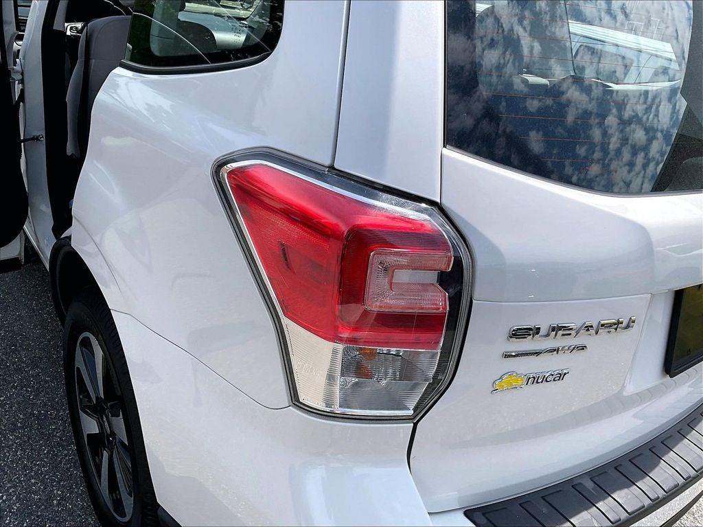 2018 Subaru Forester 2.5i