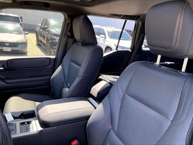 2026 Toyota Land Cruiser 4WD (Natl)