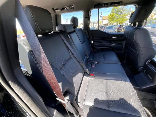 2026 Toyota Land Cruiser 4WD (Natl)