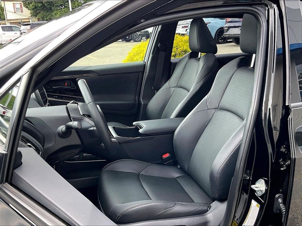 2023 Toyota bZ4X Limited