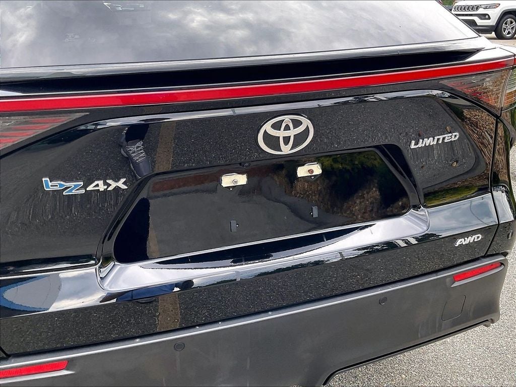 2023 Toyota bZ4X Limited