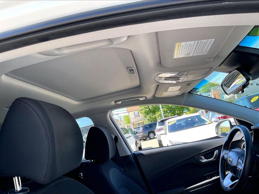 2023 Hyundai Kona Electric SEL
