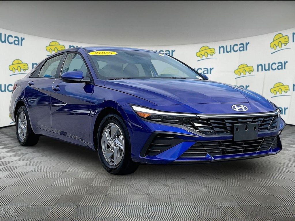 2025 Hyundai Elantra SE