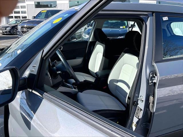 2022 Hyundai VENUE SEL