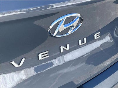 2022 Hyundai VENUE SEL