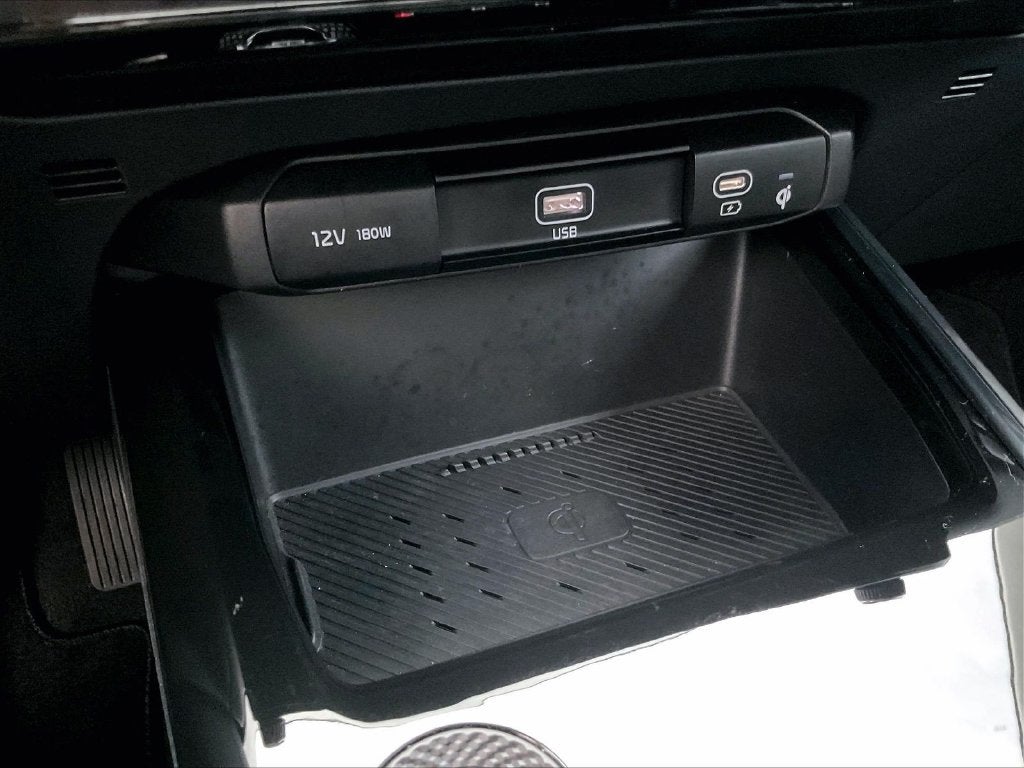 2025 Kia Niro EV Wind