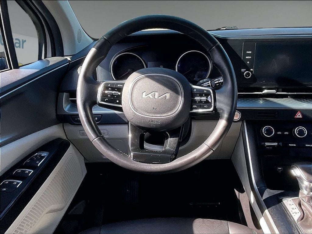 2023 Kia Carnival LX Seat Package