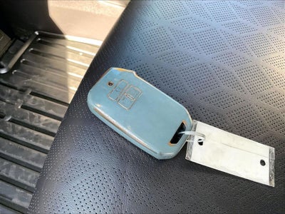 2023 Kia Carnival LX Seat Package