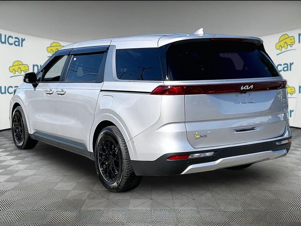 2023 Kia Carnival LX Seat Package