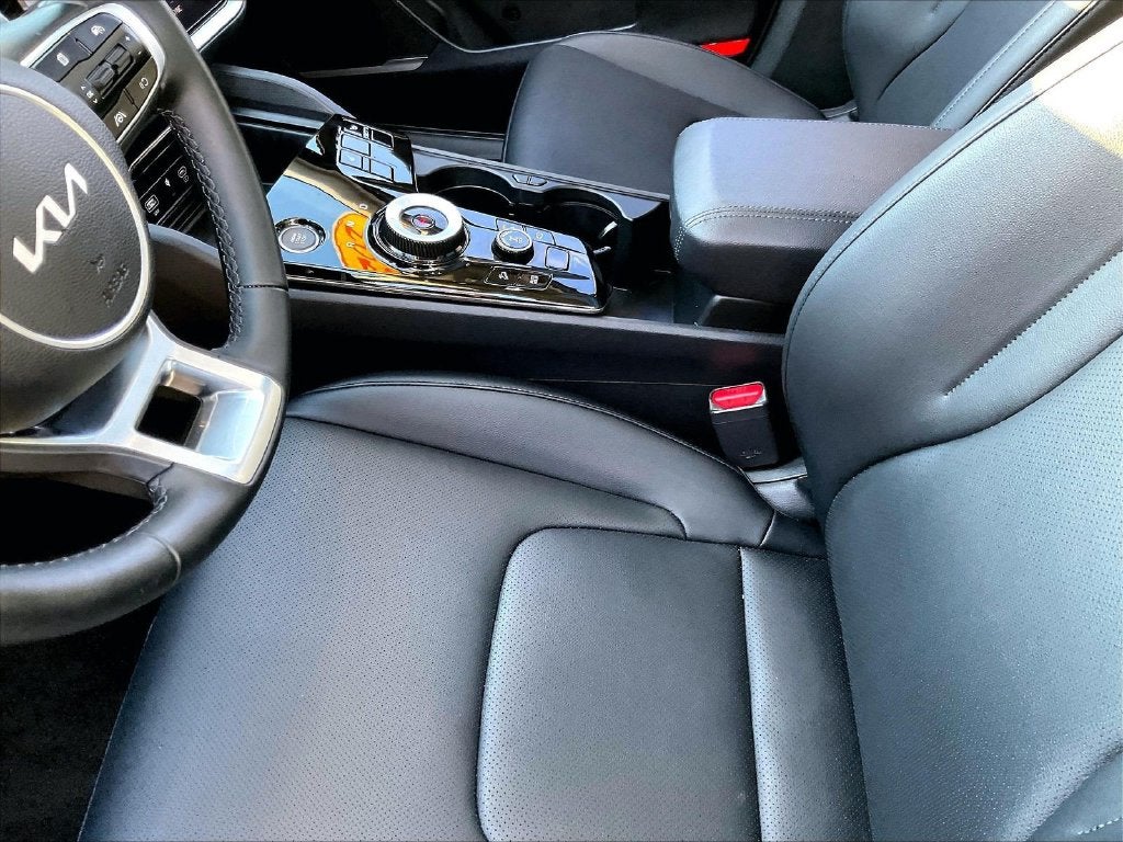 2025 Kia Sportage Hybrid EX