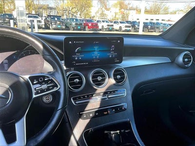 2022 Mercedes-Benz GLC 300