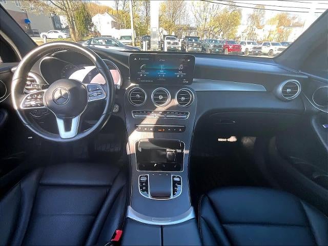 2022 Mercedes-Benz GLC 300
