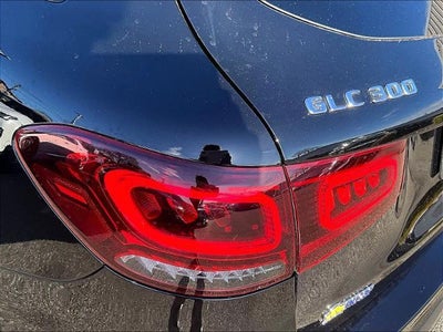 2022 Mercedes-Benz GLC 300