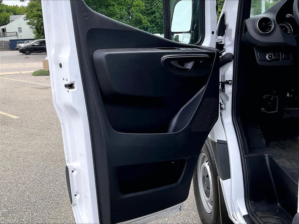 2025 Mercedes-Benz Sprinter 2500 Cargo 144 WB