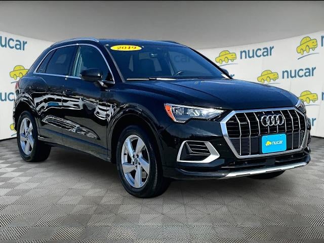2019 Audi Q3 Premium