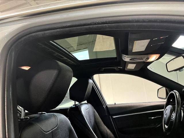 2018 BMW 330i xDrive Sedan