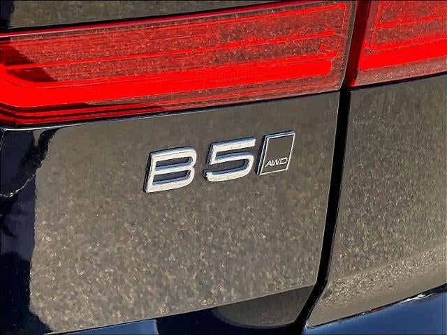2022 Volvo XC60 Momentum