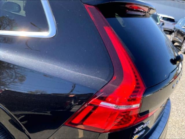 2022 Volvo XC60 Momentum