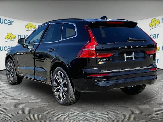 2022 Volvo XC60 Momentum