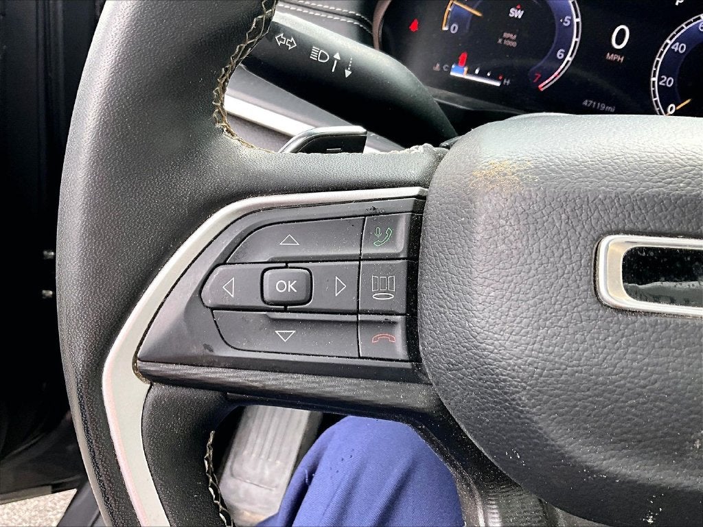 2023 Jeep Grand Cherokee Laredo