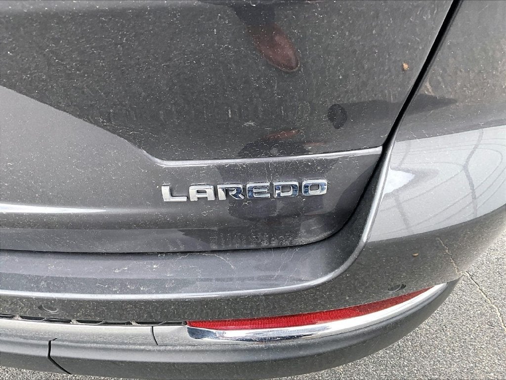 2023 Jeep Grand Cherokee Laredo