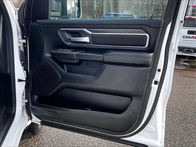 2025 RAM 1500 Big Horn 4x4 Crew Cab 5'7" Box