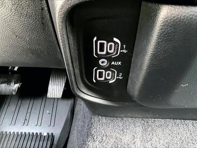 2025 RAM 1500 Big Horn 4x4 Crew Cab 5'7" Box