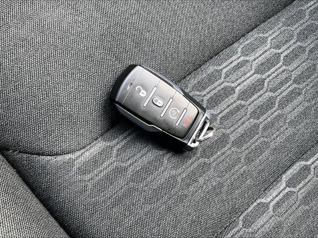 2025 RAM 1500 Big Horn 4x4 Crew Cab 5'7" Box