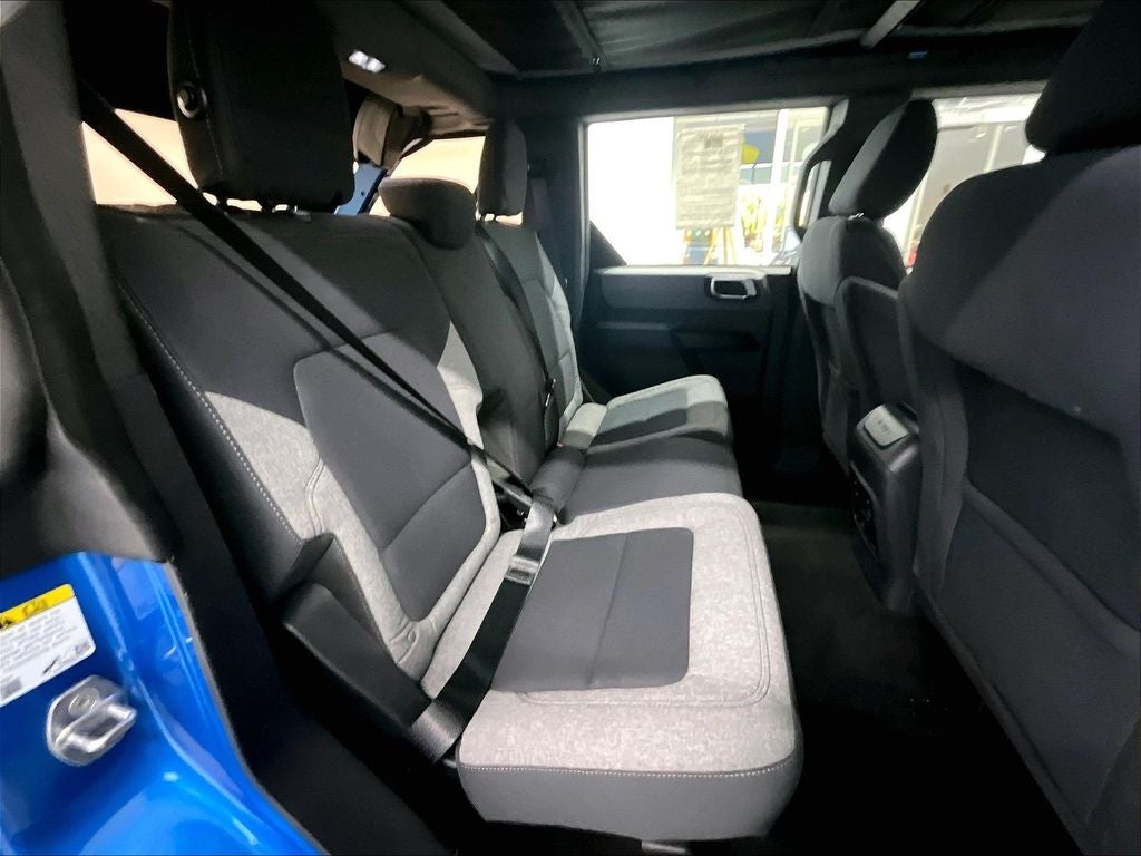 2021 Ford Bronco Base