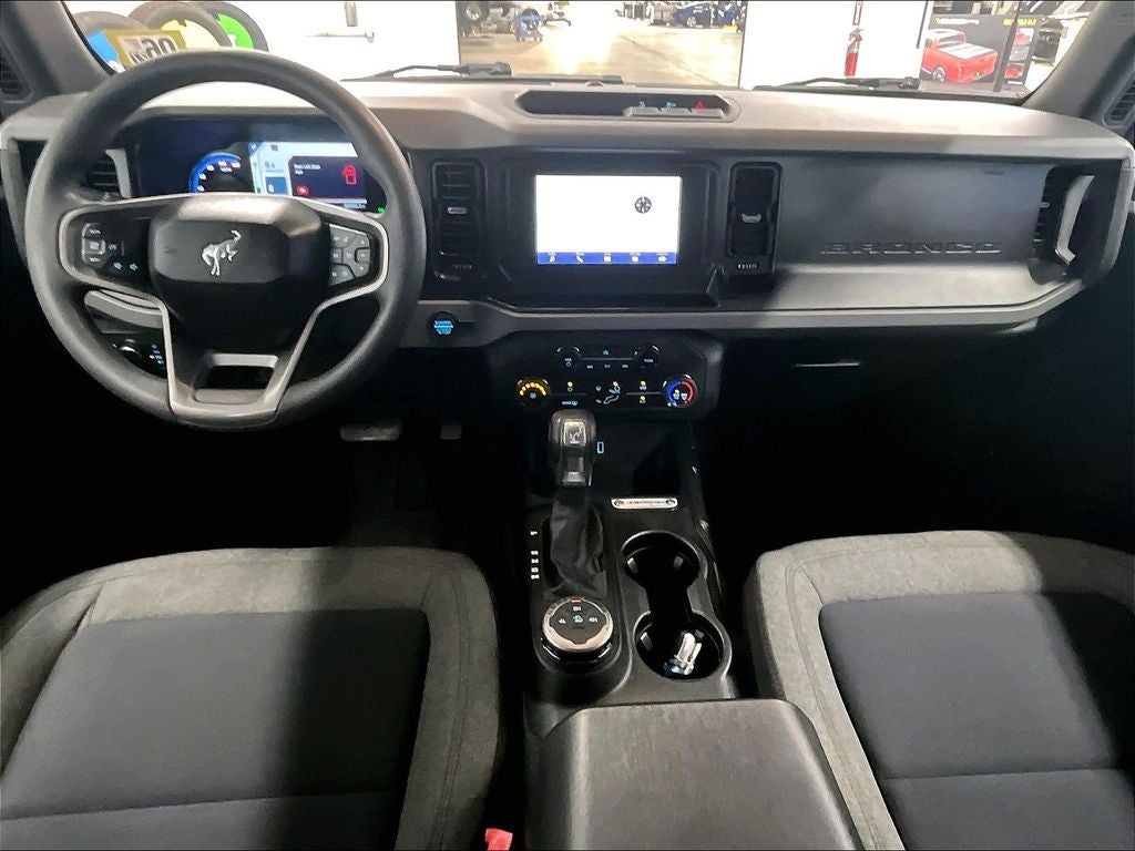 2021 Ford Bronco Base