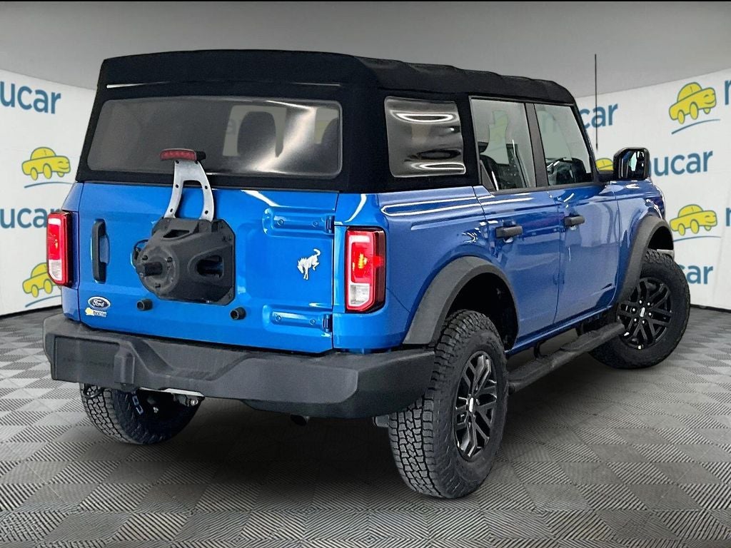 2021 Ford Bronco Base