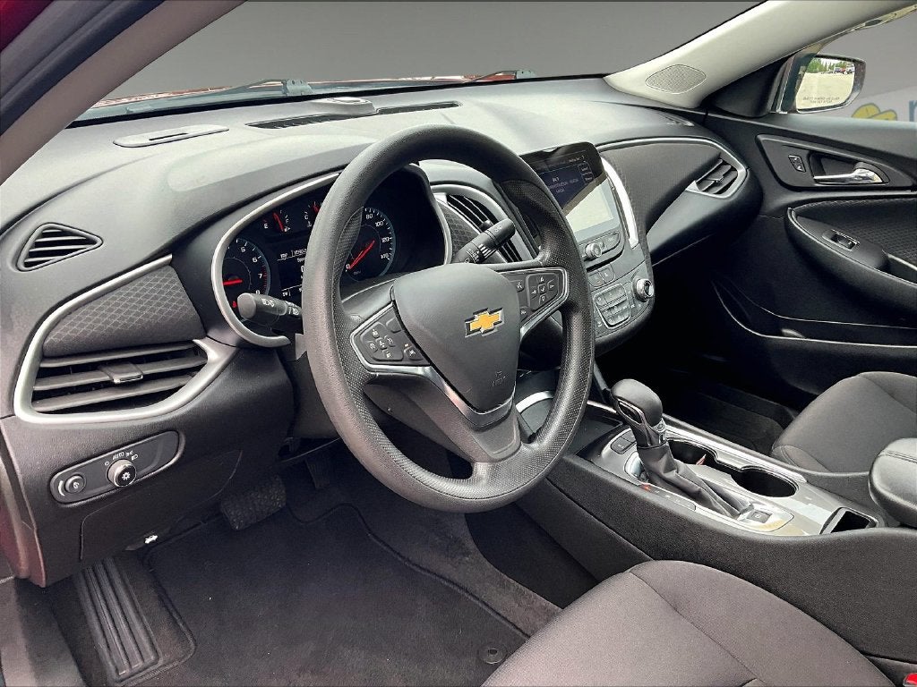 2024 Chevrolet Malibu LT