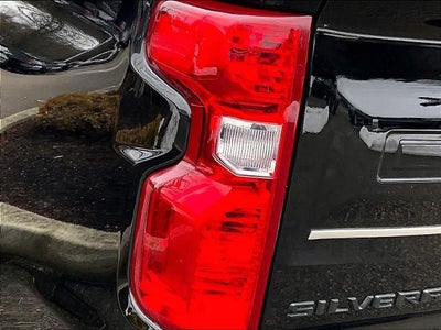 2022 Chevrolet Silverado 1500 LTD Double Cab Standard Box 4-Wheel Drive LT 2FL